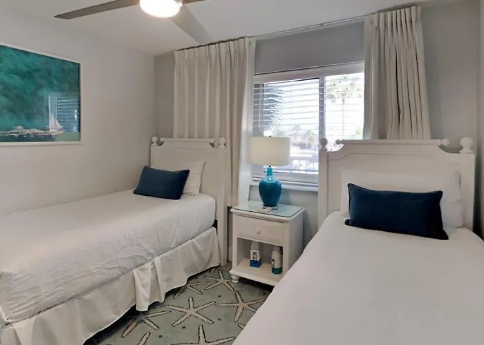 Driftwood Towers #1f - Palm View Gulf Shores